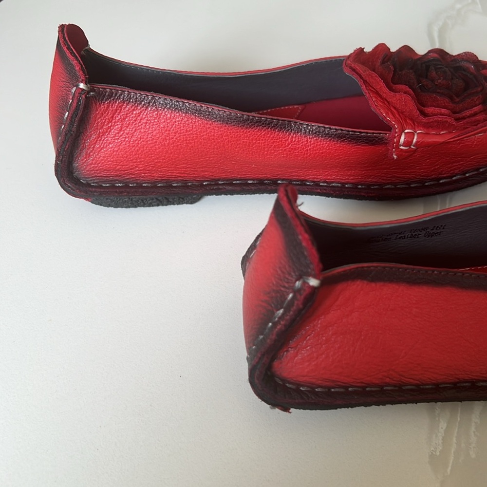 L’Artiste Dezi Red and Black Leather Floral Loafers Flats Womens EU 41 9.5 - 10 - Picture 11 of 16